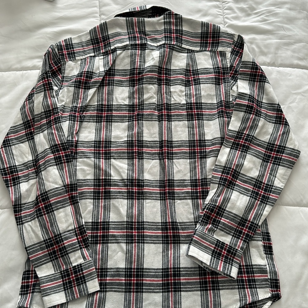 Flannel - Picture 4 of 4